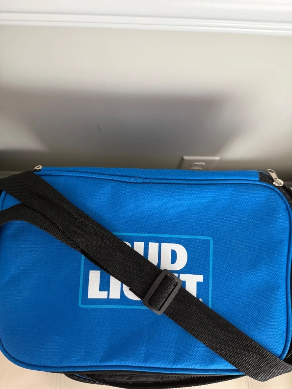 Budlight Bluetooth Compatible Cooler